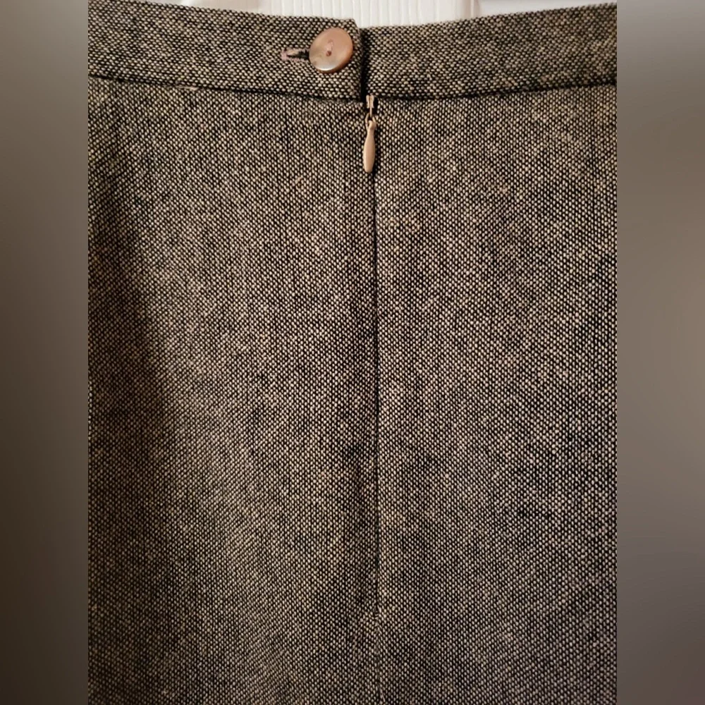 Sag Harbor skirt. - Picture 4 of 5